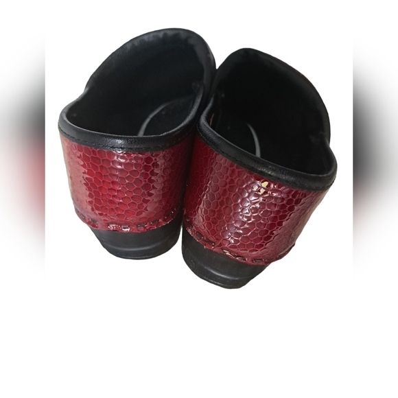 SANITA ORIGINAL DANISH CLOG red mock croc glossy SLIP ON Shoes ladies 37 -6.5 - Picture 6 of 8